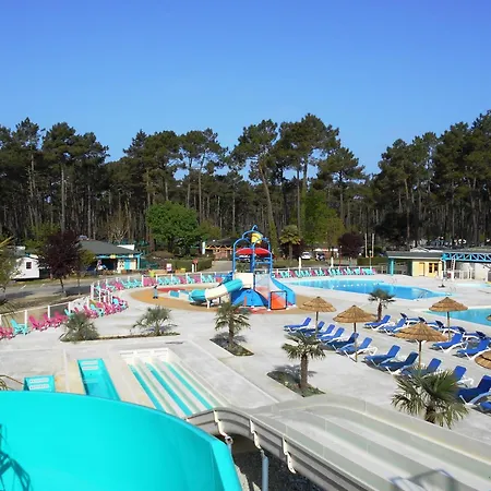 Mobilhome Dunes De Contis 3chambres, Spacieux, Moderne Et Confort Campsite Saint-Julien-en-Born